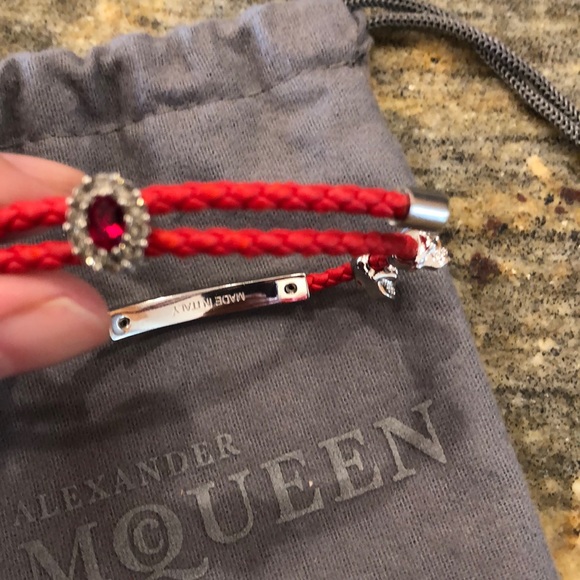 New authentic Alexander McQueen red bracelet - Picture 4 of 7